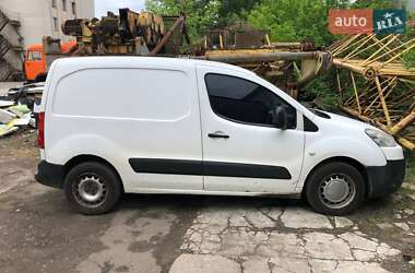 Грузовой фургон Peugeot Partner 2012 в 