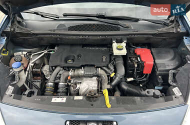 Минивэн Peugeot Partner 2011 в 