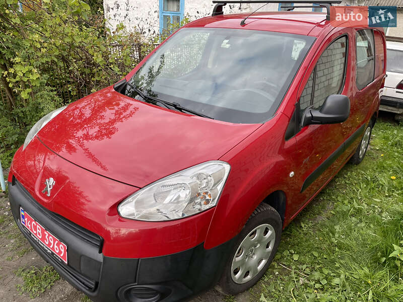 Вантажний фургон Peugeot Partner 2013 в Володимирі фото 3 Вантажний фургон Peugeot Partner 2013 в Володимирі