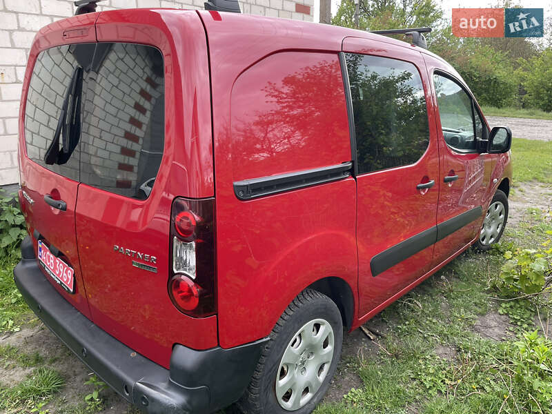 Вантажний фургон Peugeot Partner 2013 в Володимирі фото 26 Вантажний фургон Peugeot Partner 2013 в Володимирі