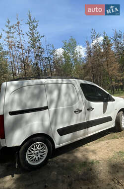 Вантажний фургон Peugeot Partner 2009 в 