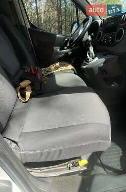 Вантажний фургон Peugeot Partner 2009 в 