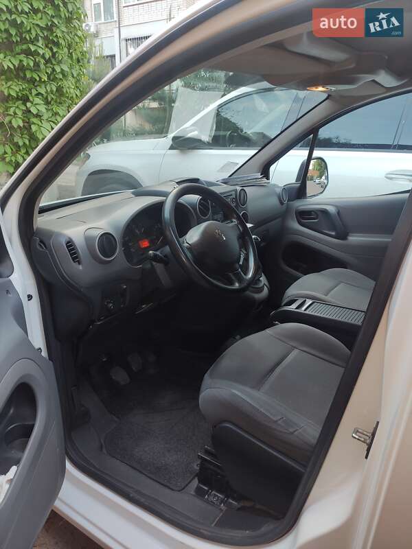 Минивэн Peugeot Partner 2010 в Сумах