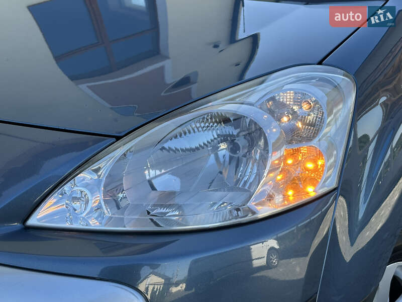 Минивэн Peugeot Partner 2011 в Дрогобыче