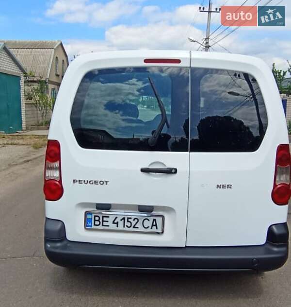 Минивэн Peugeot Partner 2012 в Николаеве