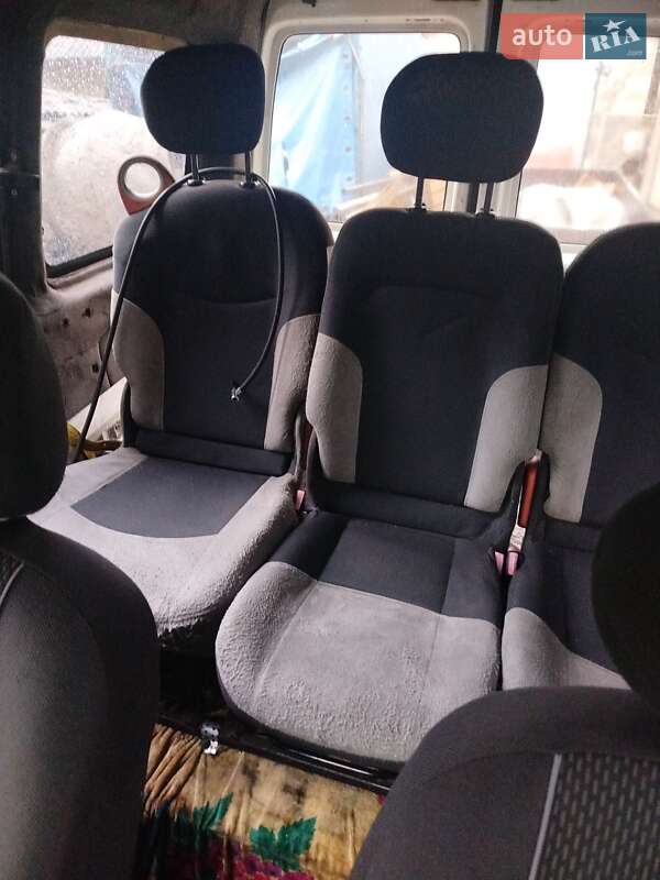 Минивэн Peugeot Partner 2000 в Дубно