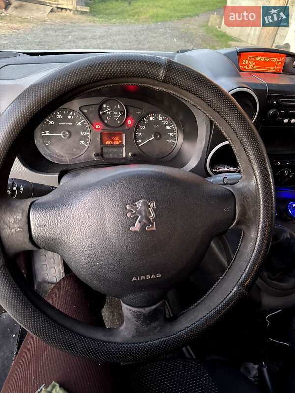 Минивэн Peugeot Partner 2008 в Сколе фото 5 Минивэн Peugeot Partner 2008 в Сколе