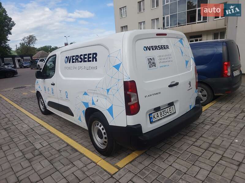 Вантажний фургон Peugeot Partner 2021 в Черкасах
