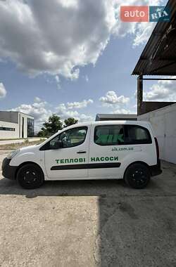 Минивэн Peugeot Partner 2017 в 