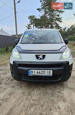 Грузовой фургон Peugeot Partner 2011 в Гадяче
