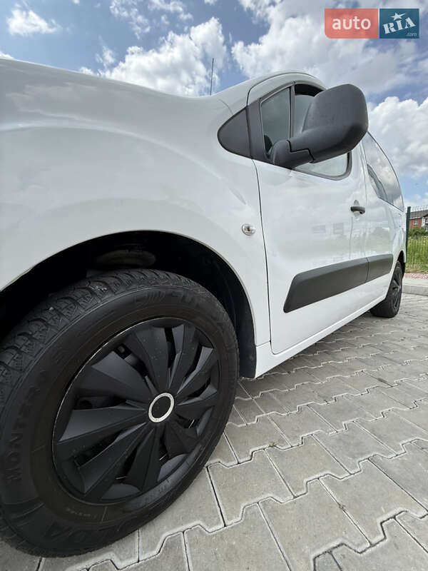 Мінівен Peugeot Partner 2008 в Стрию фото 7 Мінівен Peugeot Partner 2008 в Стрию