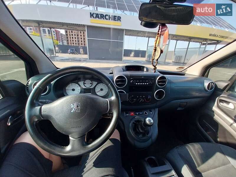 Минивэн Peugeot Partner 2009 в Луцке