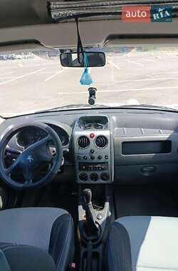 Минивэн Peugeot Partner 2004 в 