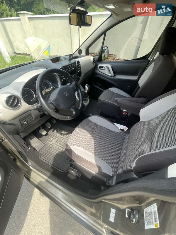 Мінівен Peugeot Partner 2013 в Вишневому