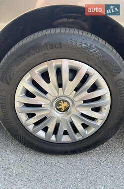 Минивэн Peugeot Partner 2013 в 