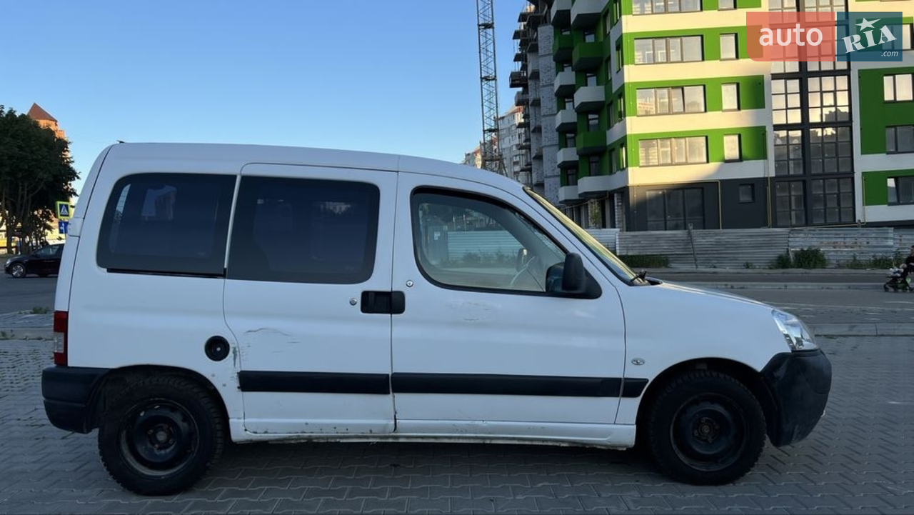 2011 Peugeot Partner - мініатюра 20