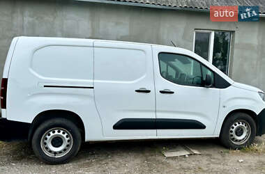 Вантажний фургон Peugeot Partner 2020 в Дніпрі