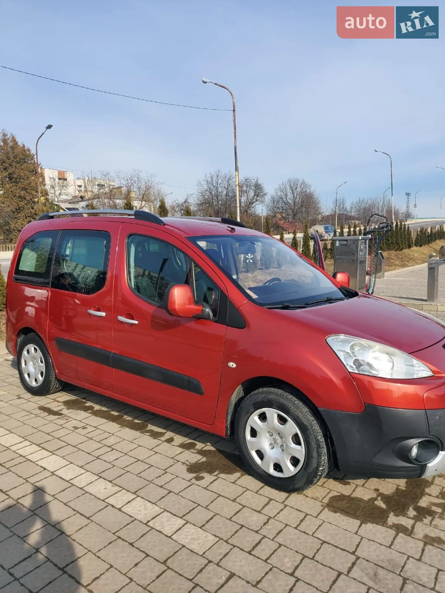 2010 Peugeot Partner - мініатюра 8