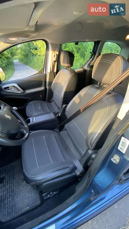 Мінівен Peugeot Partner 2009 в Глевасі