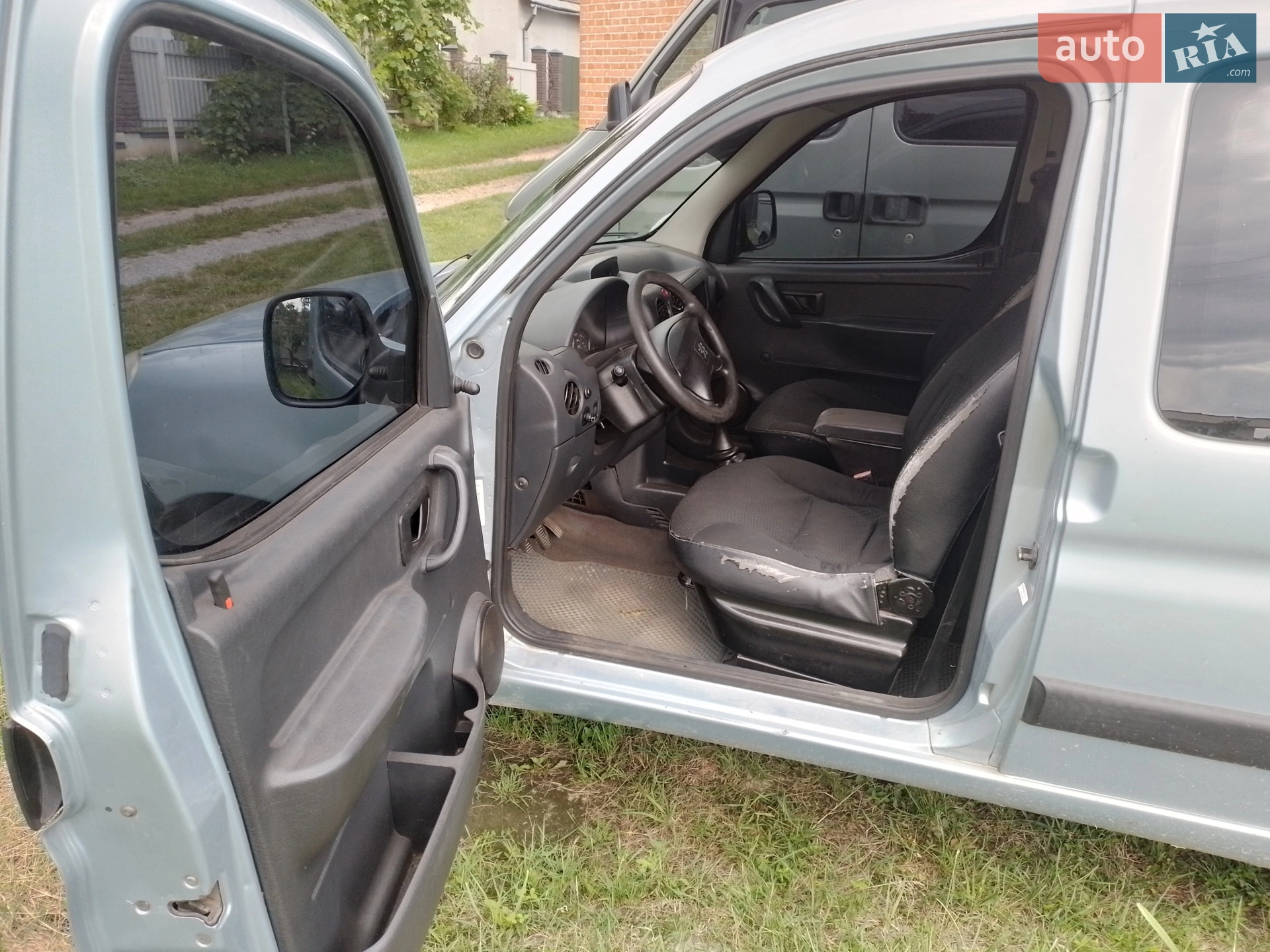 Peugeot Partner 2003 VIN VF3GBRHYB96039852 фото оголошення 10 з 14