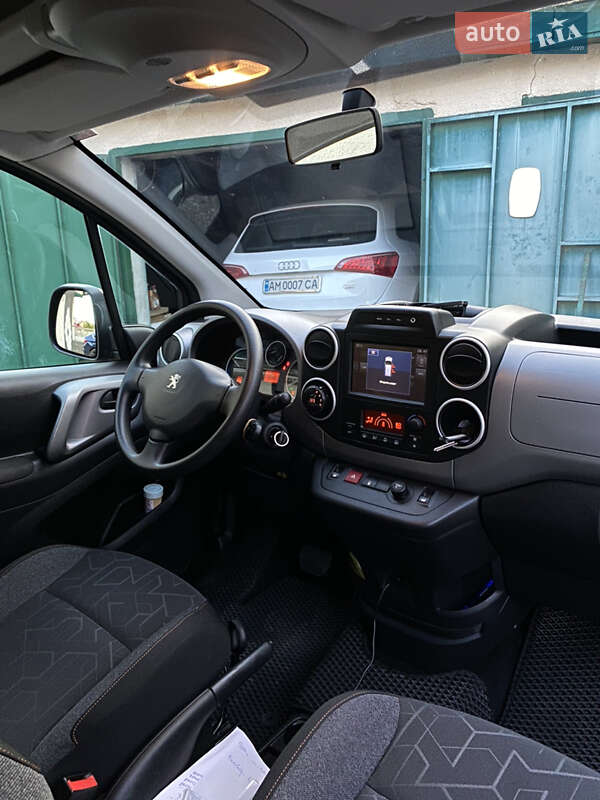 Мінівен Peugeot Partner 2018 в Житомирі