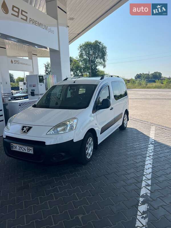 Peugeot Partner 2011