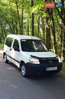 Мінівен Peugeot Partner 2003 в Сарнах
