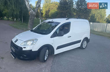 Грузовой фургон Peugeot Partner 2010 в Козельце
