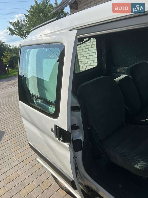 Минивэн Peugeot Partner 2005 в Нововолынске