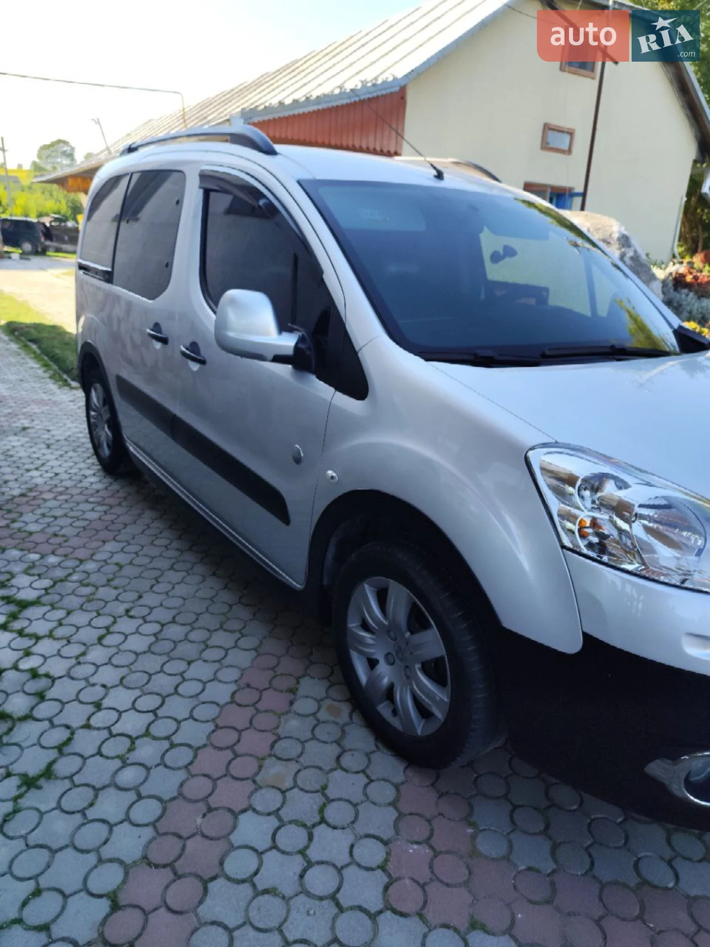 2014 Peugeot Partner - мініатюра 15