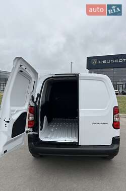 Грузопассажирский фургон Peugeot Partner 2024 в 