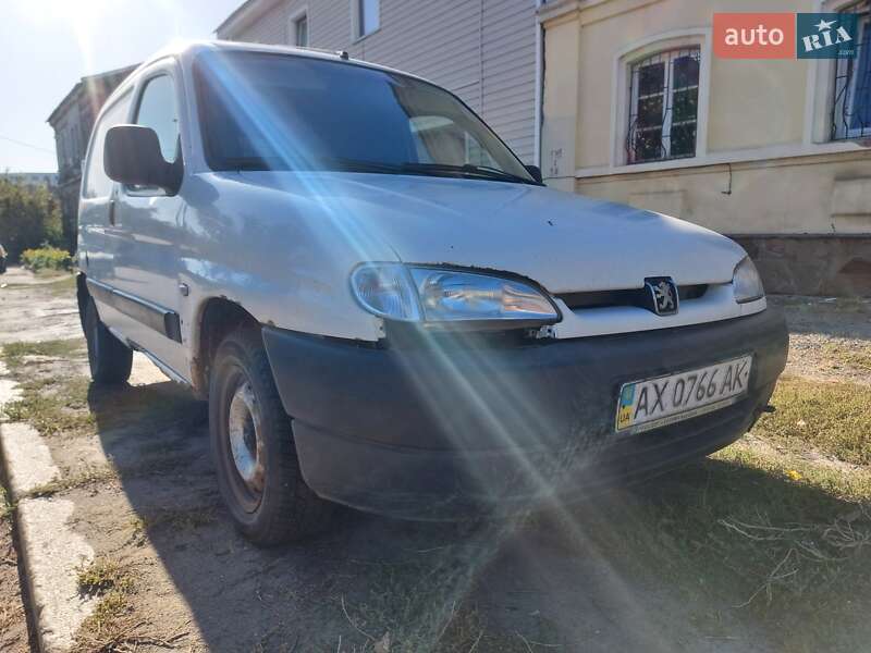 Вантажний фургон Peugeot Partner 2002 в Харкові
