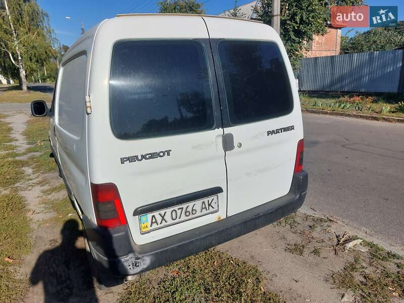 Вантажний фургон Peugeot Partner 2002 в Харкові