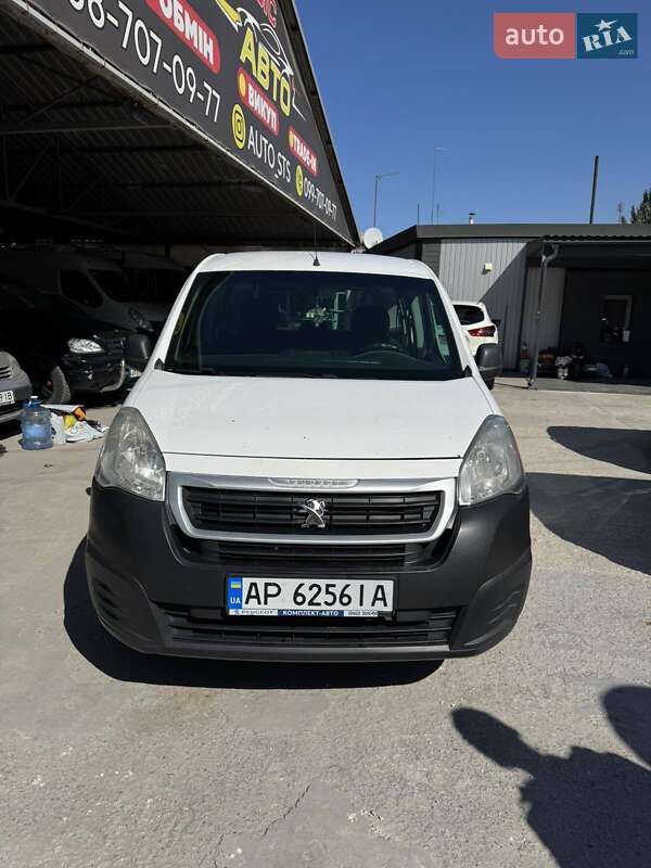 Минивэн Peugeot Partner 2016 в Запорожье фото 12 Минивэн Peugeot Partner 2016 в Запорожье