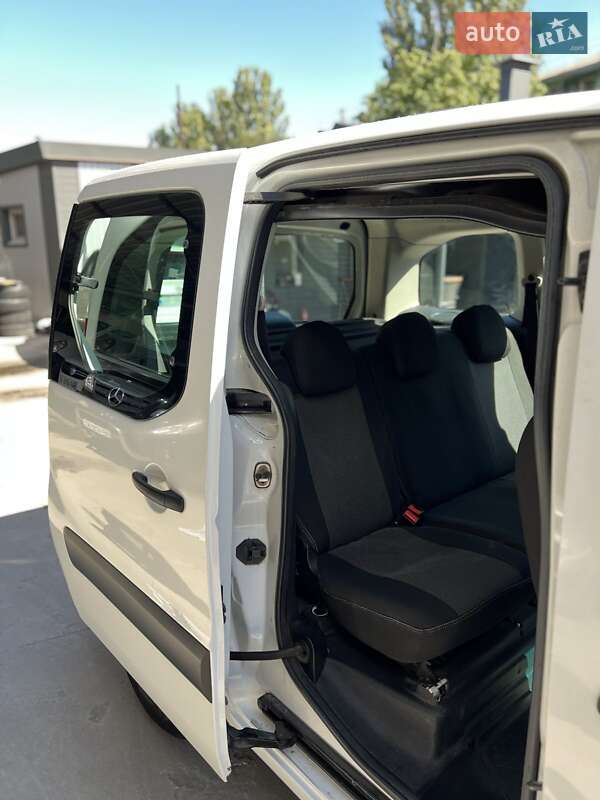 Минивэн Peugeot Partner 2016 в Запорожье фото 13 Минивэн Peugeot Partner 2016 в Запорожье
