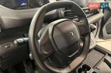 Грузопассажирский фургон Peugeot Partner 2023 в  фото 17 Грузопассажирский фургон Peugeot Partner 2023 в