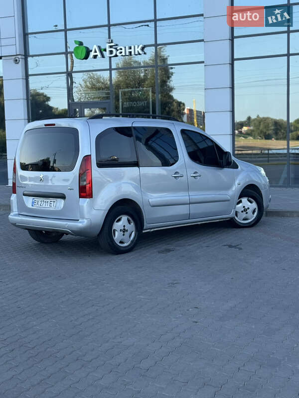 Минивэн Peugeot Partner 2010 в Хмельницком