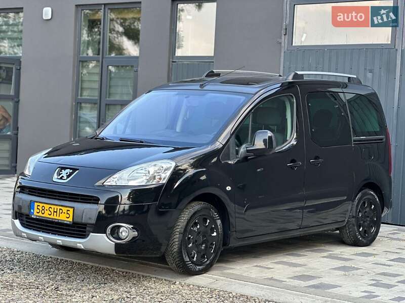 Минивэн Peugeot Partner 2011 в Ивано-Франковске