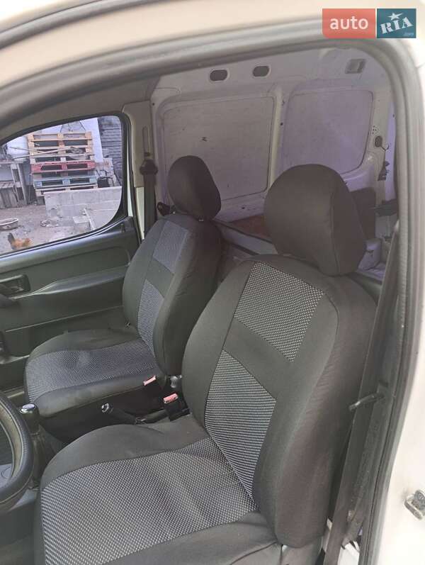 Другие грузовики Peugeot Partner 2008 в Белой Церкви фото 8 Другие грузовики Peugeot Partner 2008 в Белой Церкви