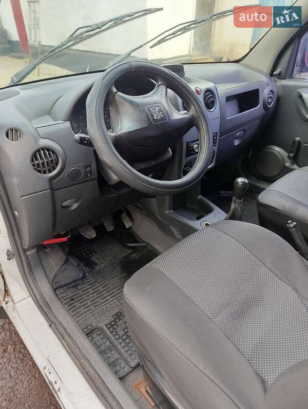 Другие грузовики Peugeot Partner 2008 в Белой Церкви фото 10 Другие грузовики Peugeot Partner 2008 в Белой Церкви