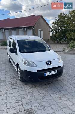 Вантажний фургон Peugeot Partner 2011 в Херсоні