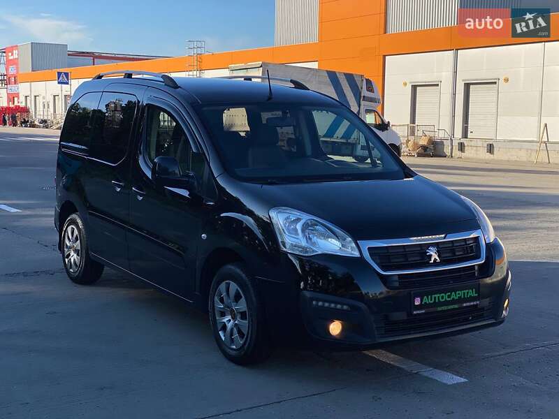 Минивэн Peugeot Partner 2016 в Киеве