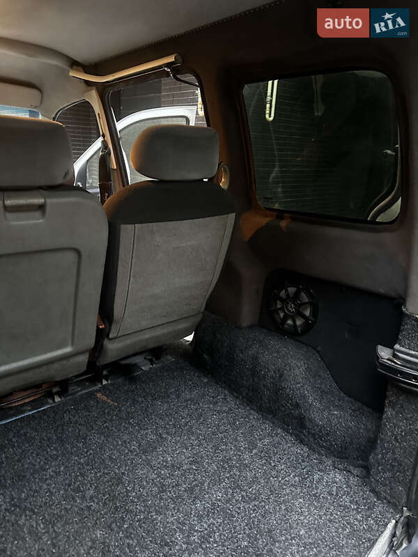 Минивэн Peugeot Partner 2007 в Тернополе фото 14 Минивэн Peugeot Partner 2007 в Тернополе