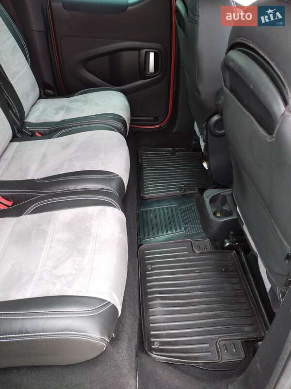 Мінівен Peugeot Partner 2010 в Кропивницькому