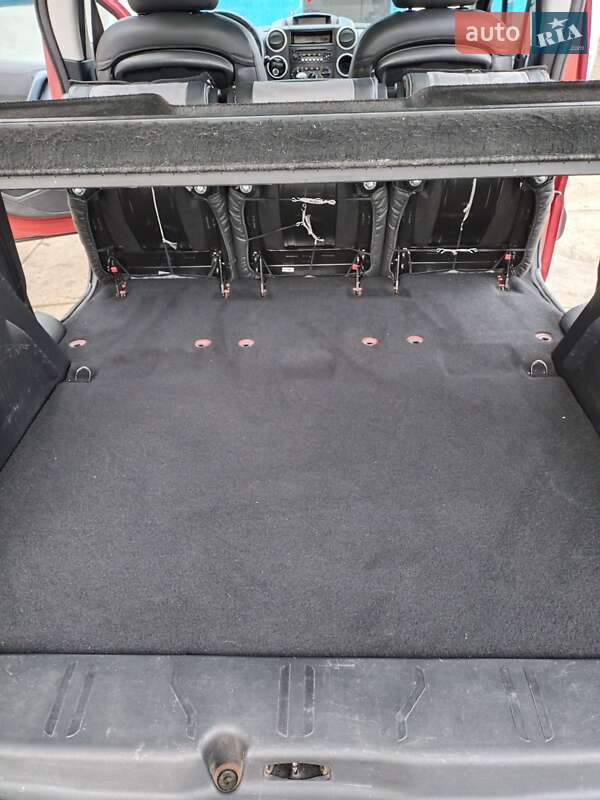 Мінівен Peugeot Partner 2010 в Кропивницькому