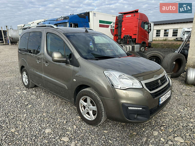 Минивэн Peugeot Partner 2015 в Иршаве фото 3 Минивэн Peugeot Partner 2015 в Иршаве