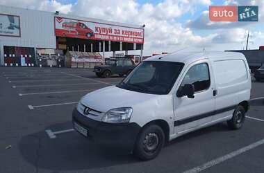 Грузовой фургон Peugeot Partner 2010 в 