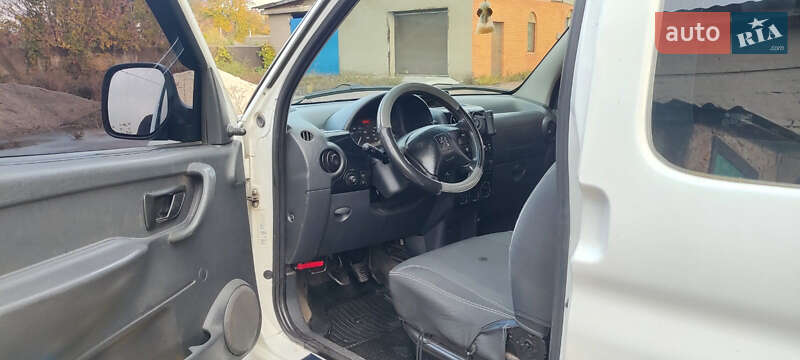 Мінівен Peugeot Partner 2006 в Борзні фото 11 Мінівен Peugeot Partner 2006 в Борзні