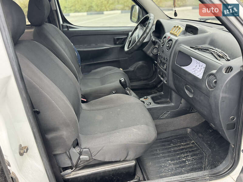 Минивэн Peugeot Partner 2007 в Хмельницком