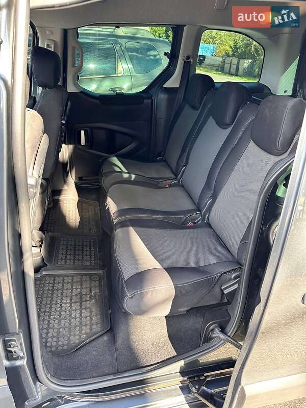 Мінівен Peugeot Partner 2016 в Тлумачі